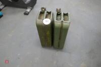 2 GREEN 20L JERRY CANS