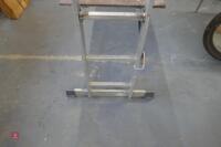 ADJUSTABLE WORKING PLATFORM - 5