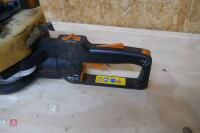 STIHL HS80 PETROL HEDGECUTTER - 4