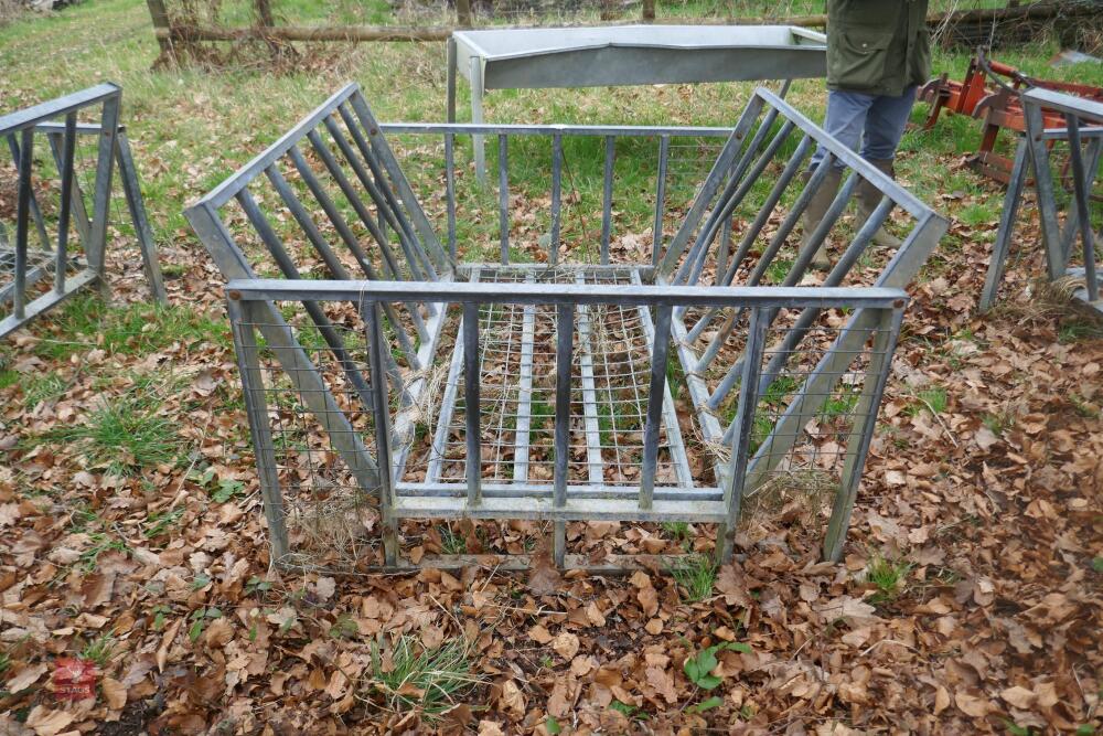 GALVANISED 5' X 5' ROUND BALE FEEDER