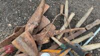 QUANTITY OF GARDEN TOOLS - 4