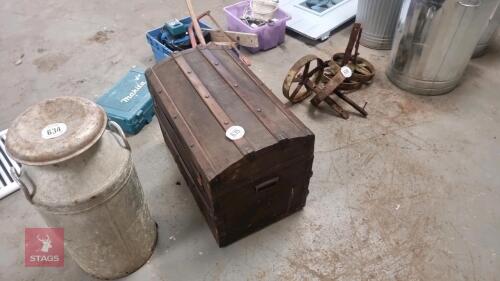 LARGE STORAGE CHEST