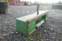 FRONT END JOHN DEERE WEIGHT BLOCK - 8