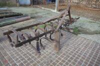 FERGUSON 7' SPRING TINE CULTIVATOR
<br/> - 2