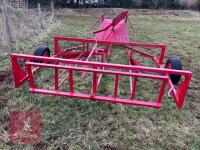 CONVENTIONAL BALE SLEDGE - 2