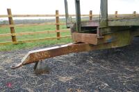 20' SINGLE AXLE BALE TRAILER - 16