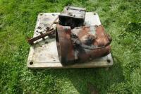 MASSEY FERGUSON 35X BLOCK GEARBOX - 4