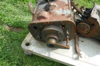 MASSEY FERGUSON 35X BLOCK GEARBOX - 7