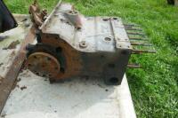 MASSEY FERGUSON 35X BLOCK GEARBOX - 14