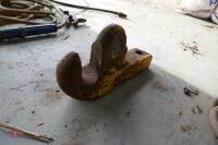 JOHN DEERE PICK UP HITCH - 5