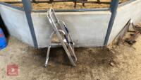 SMALL ALUMINIUM STEP LADDER