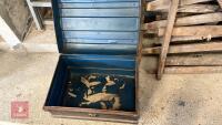 LARGE METAL STORAGE CHEST - 4