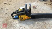 MCCULLOCH MACCAT 839 PETROL CHAINSAW S/R - 3