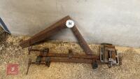 2 SASH CLAMPS, 2 LRG SET SQUARES & VICE - 3