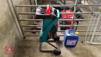 BOSCH AXT2000 RAPID 240V GARDEN SHREDDER - 4