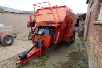 2012 KUHN EUROMIX2 1460 MIXER WAGON - 4