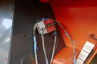 2012 KUHN EUROMIX2 1460 MIXER WAGON - 17