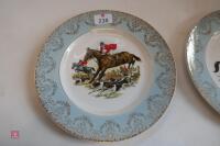 PAIR OF HUNTING SCENE PLATES - 3