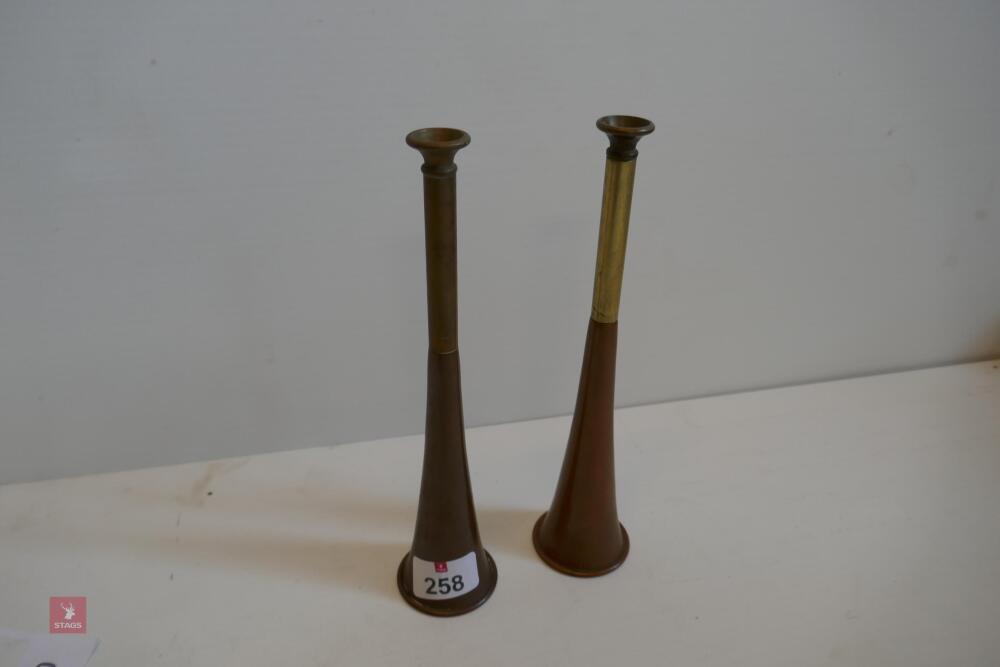 PAIR OF COPPER HUNTING HORNS