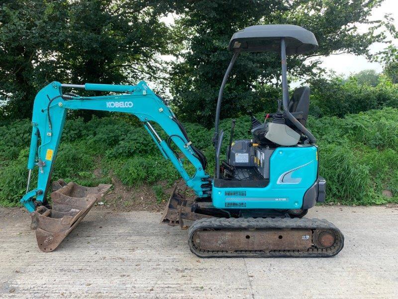 2015 KOBELCO SK17 1.7T MINI DIGGER