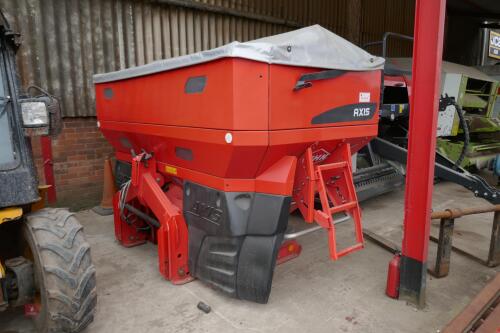 2015 KUHN AXIS 50 FERTILIZER SPREADER