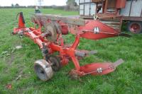 KUHN TRE65 NSH 4F REVERSIBLE PLOUGH - 3