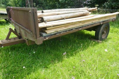 MIXED TIMBER/FENCING LOT