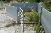 BATEMAN GALVANISED SHEEP HANDLING SYSTEM - 16