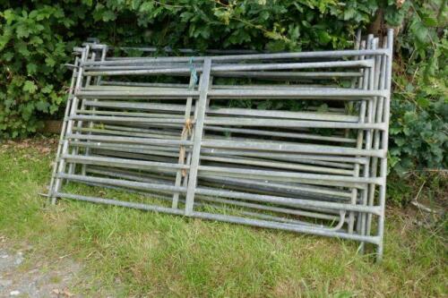 10 GALVANISED SHEEP HURDLES