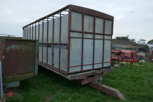 24' LIVESTOCK CONTAINER + TRAILER