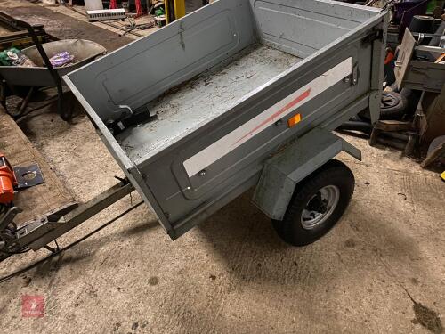 TIPPING TRAILER