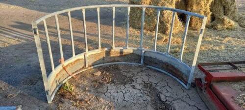 HALF A SHEEP ROUND FEEDER