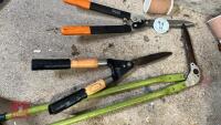 3 X HEDGE/LAWN CUTTING SHEARS - 2