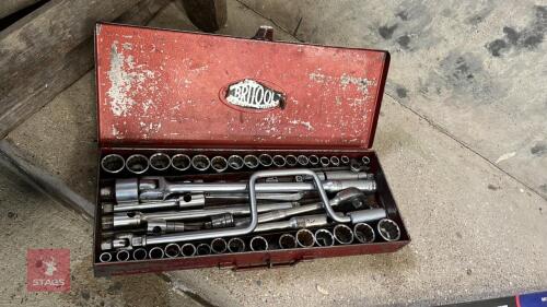 LARGE 1/2'' SOCKET SET