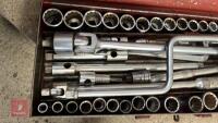 LARGE 1/2'' SOCKET SET - 5