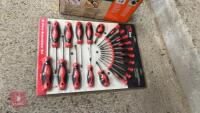 REDLINE SCREWDRIVER SET - 3