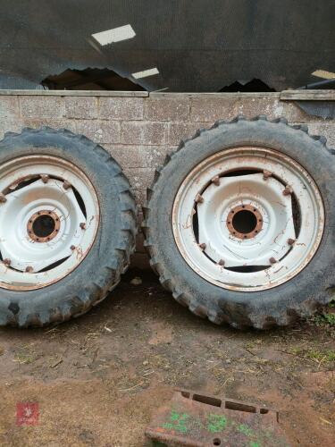 2X 420/80 R46 DUAL WHEELS & TYRES