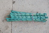 25 DARK GREEN ELECTRIC FENCING STAKES