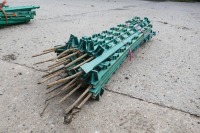 25 DARK GREEN ELECTRIC FENCING STAKES - 2