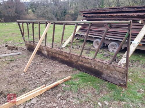 CATTLE FEED BARRIER 14'7'' V. HEAVY(20)