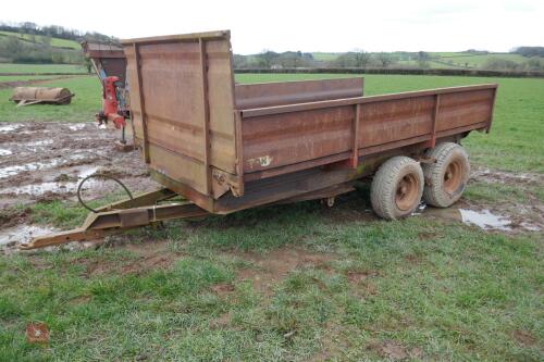 TITAN TWIN RAM TIPPING TRAILER