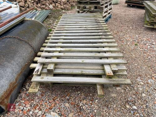 PALLET OF 9FT FENCING PANELS