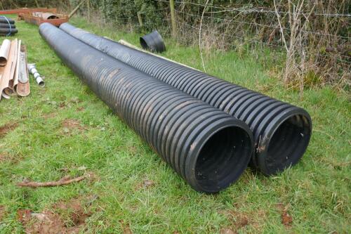 2 X DRAINAGE PIPE