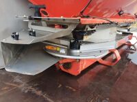 KUHN B1210 MDS 1132 FERTILISER SPINNER - 9