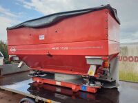 KUHN B1210 MDS 1132 FERTILISER SPINNER - 12