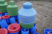 20 BLUE MANOLA FEEDERS - 4