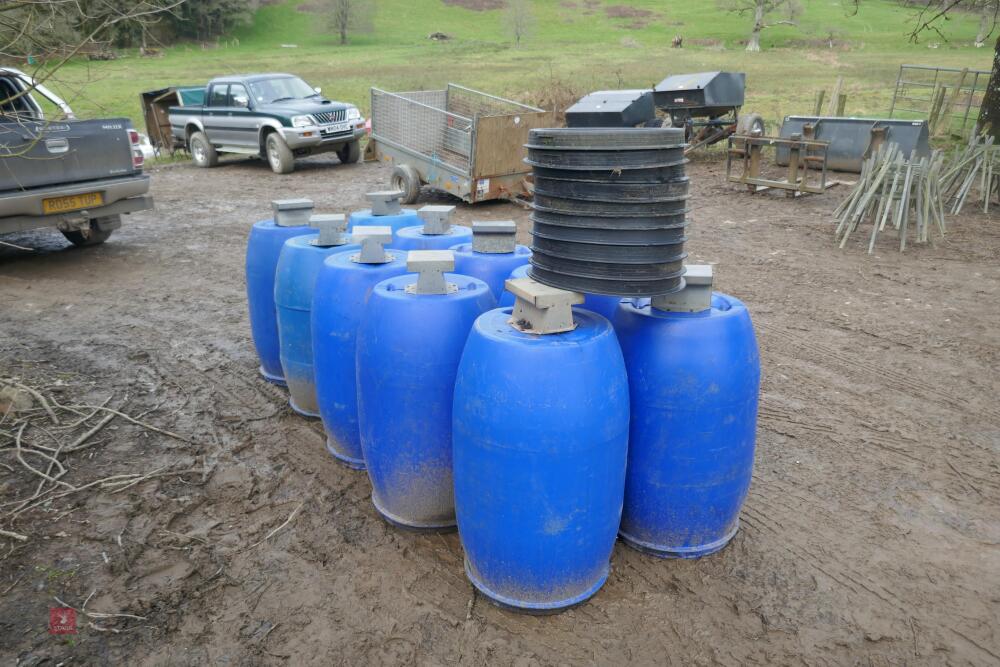 10 BLUE BARREL FEEDERS