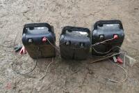 3 MVF B410 ELECTRIC FENCE UNITS (S/R) - 2