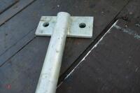 10 GALVANISED BALLAST RAIL POSTS - 3