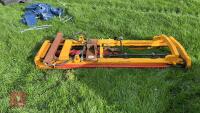 3 POINT LINKAGE HYD PALLET FORK